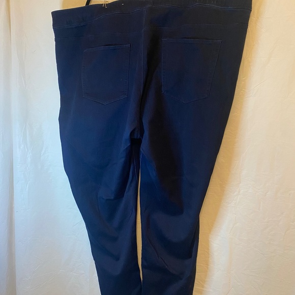 NEW Women's Plus-size Jeggings, Size 5X - Picture 2 of 4